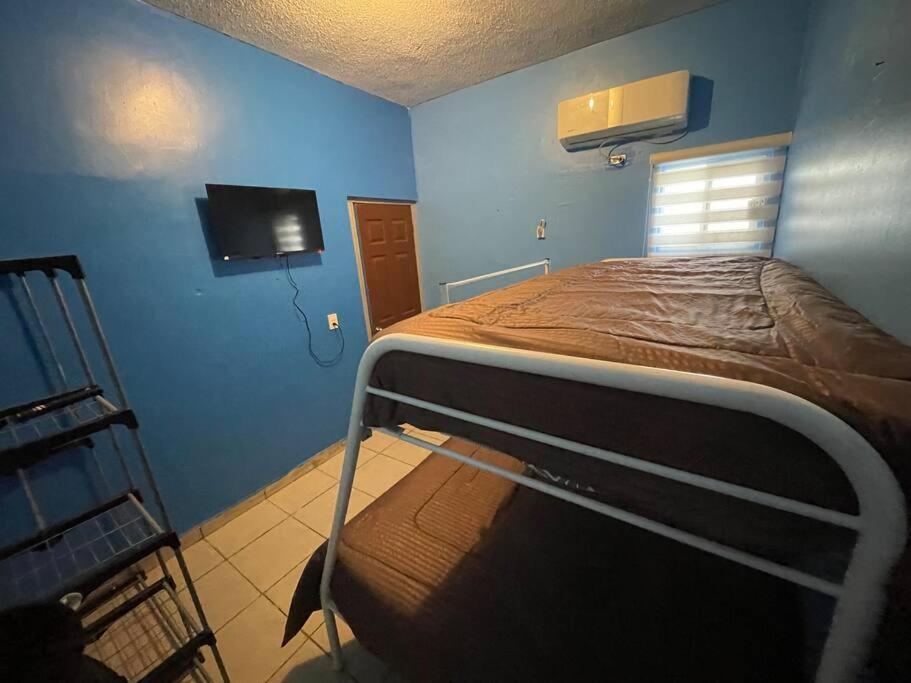 Casa Granada Cercana A Consulado Y Aeropuerto. Ciudad Juarez Ngoại thất bức ảnh