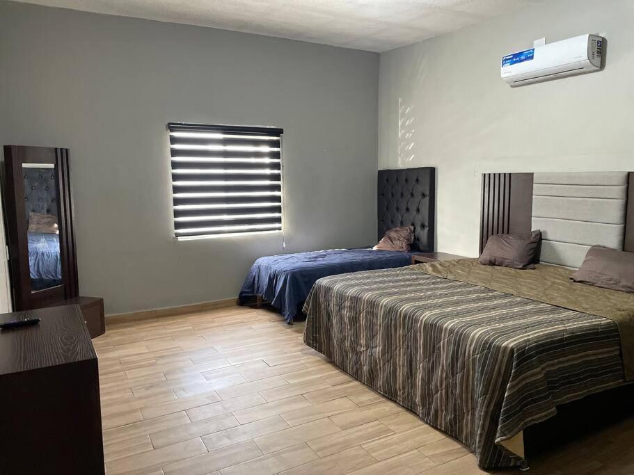 Casa Granada Cercana A Consulado Y Aeropuerto. Ciudad Juarez Ngoại thất bức ảnh